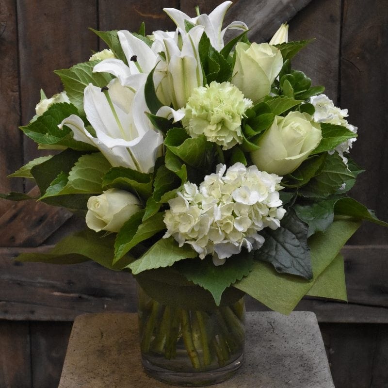 Posy vase arrangement